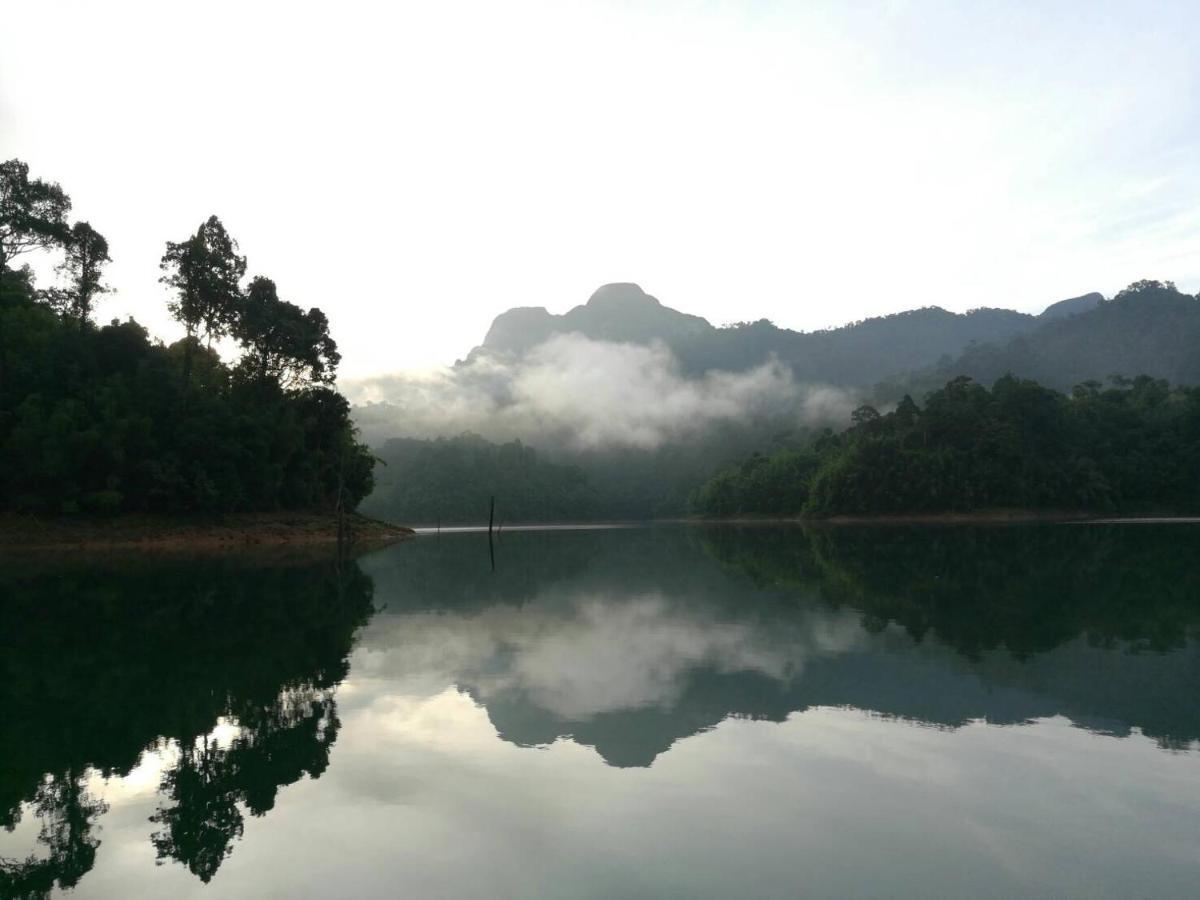 카오 속 에버그린 하우스 호텔 Khao Sok National Park 외부 사진